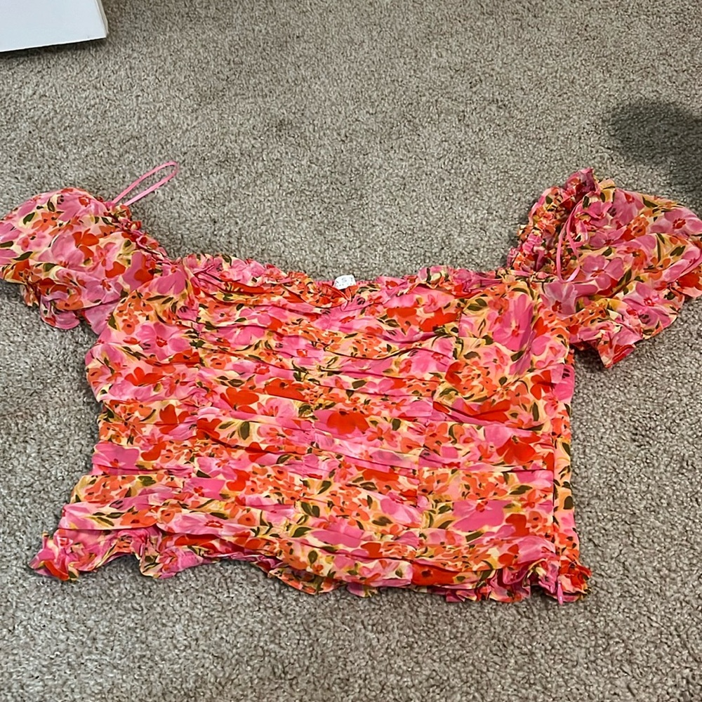 ASTR Floral Blouse